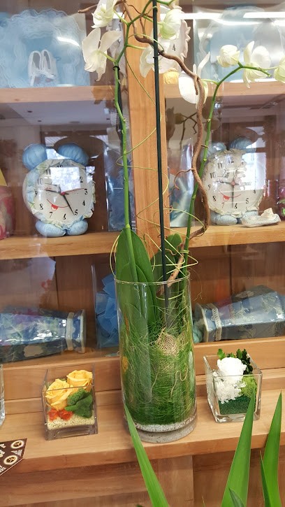 Lattuada Fiori, Fiorista a Saronno