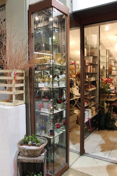 Stagni In Fiore Di Nicoletta Stagni, Fiorista a Bologna