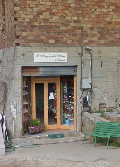 Ursino Iolanda, Fiorista a Petrizzi