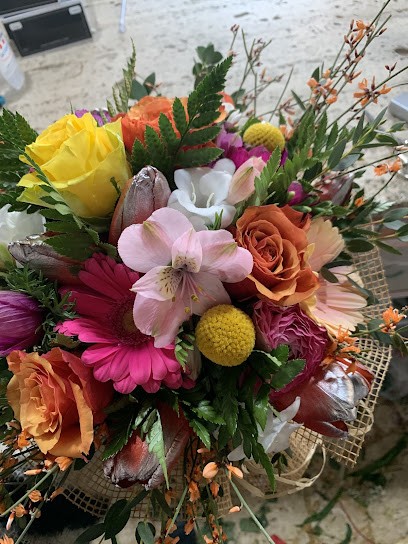 Galleria Del Fiore Di Vannuzzi Sharon, Fiorista a Torrita di Siena