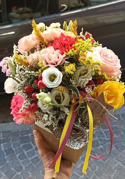 Marisa Fiori Di Giraudo Elena, Fiorista a Savigliano