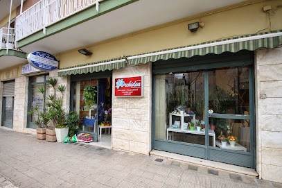 Dell' Aera Agenzia Di Onoranze Funebri, Fiorista a Turi