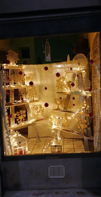 L'Angolo Verde Catignano Di Cerasa Marilena, Fiorista a Catignano