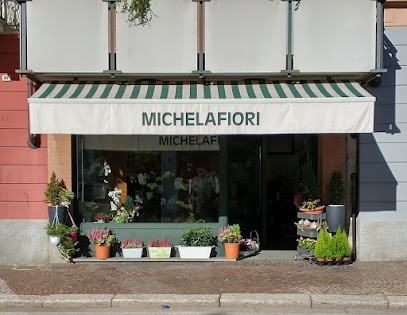 Michela Fiori Di Michela Magnabosco, Fiorista a Carignano