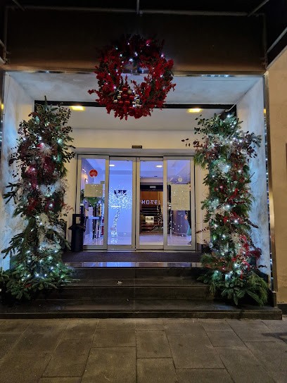 Fiorista Armando Diodato, Fiorista a Napoli