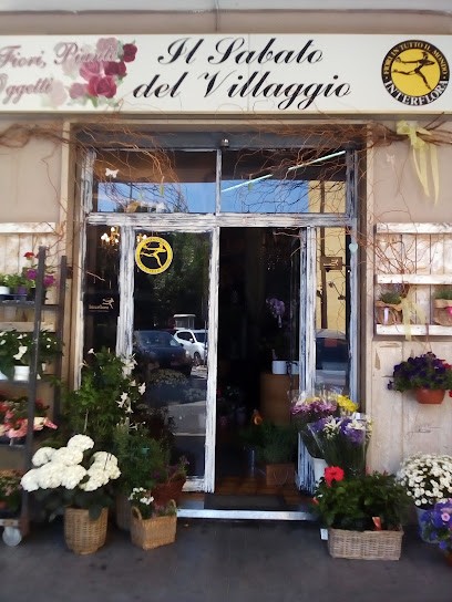 Il Sabato Del Villaggio Di Caponibeatrice, Fiorista a Colleferro