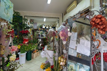 La Piramide Del Fiore Di Anania Maria, Fiorista a Maida