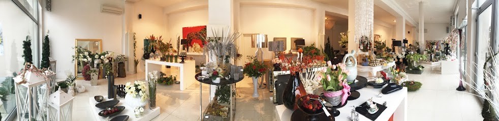 Giorgioeffe Di Bramati Bianca, Fiorista a Opera