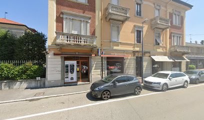 Nanda Fiori, Fiorista a Borgomanero